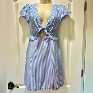 Lulu’s Cutout Tie Front Mini Dress